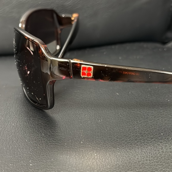 KATE SPADE sunglasses w/case - Picture 3 of 7